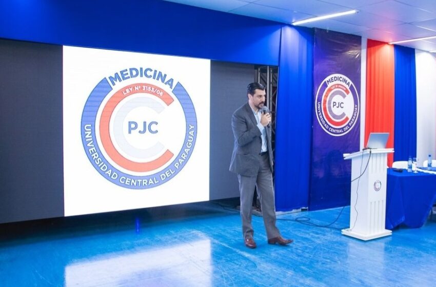  UCP-PJC celebra primer acto de reconocimiento a la excelencia académica.