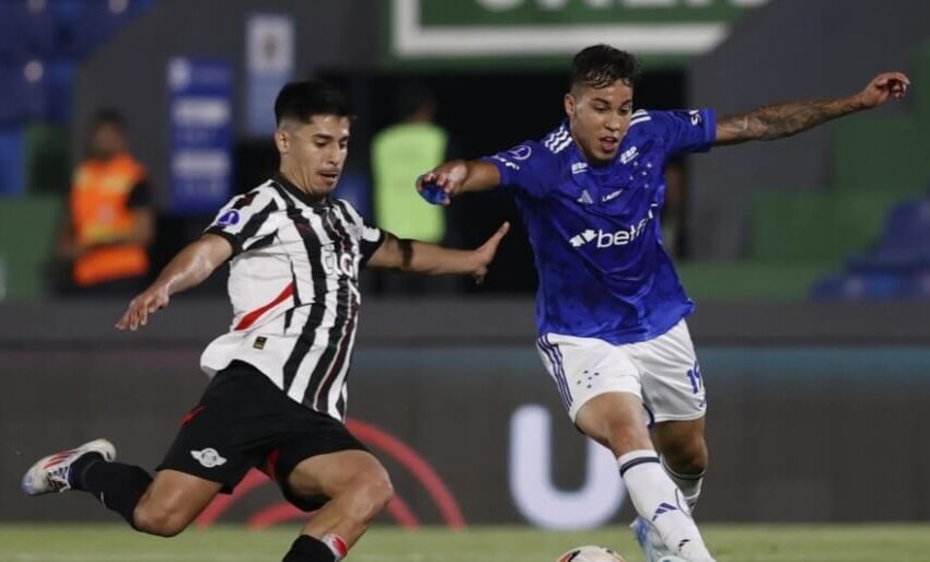  Libertad va por el milagro ante Cruzeiro.