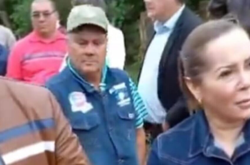  Pescadores escrachan a senadora liberocartista