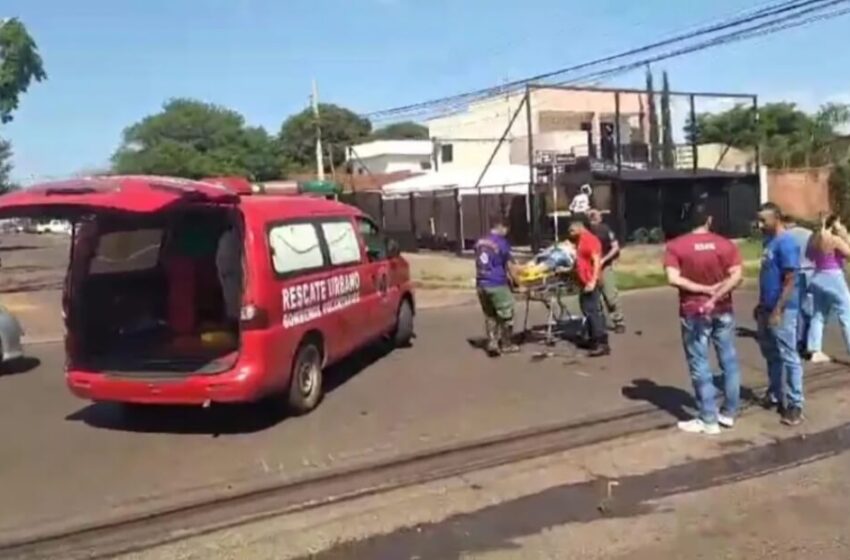  Motociclista quedó con lesiones luego de chocar contra un automóvil que omitió auxilio