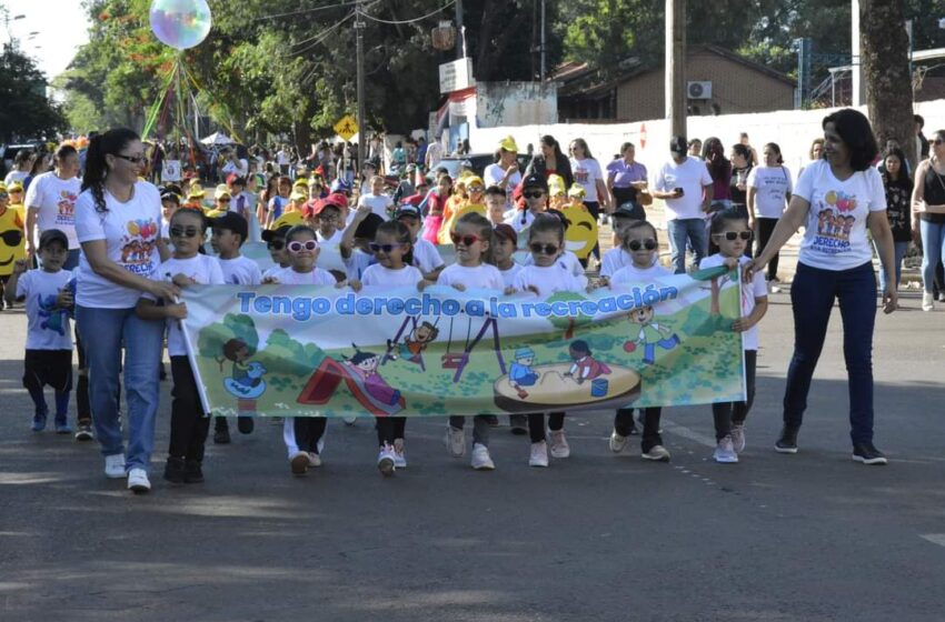  Desfile de Nivel Inicial en Conmemoración de los 125 Años de PJC y del Día Mundial de los Derechos del Niño