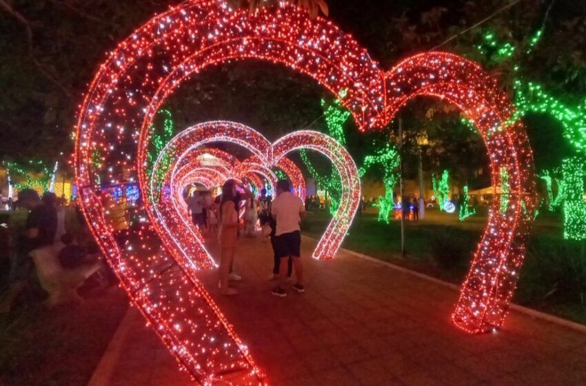  Video: Pedro Juan Caballero habilita colorido paseo peatonal navideño