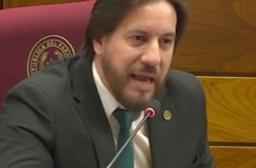  Senador Rubén Velázquez rechaza la prolongación del mandato en la Mesa Directiva del Senado