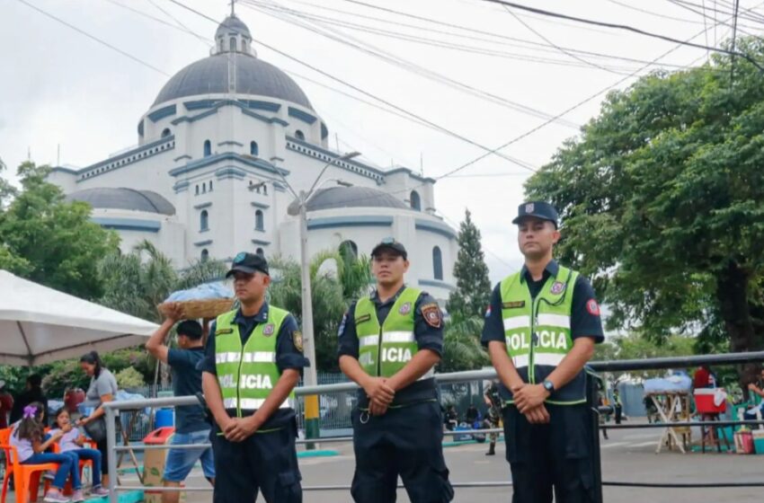  Operativo Caacupé: 8.000 policías resguardan a peregrinos y refuerzan controles con cámaras