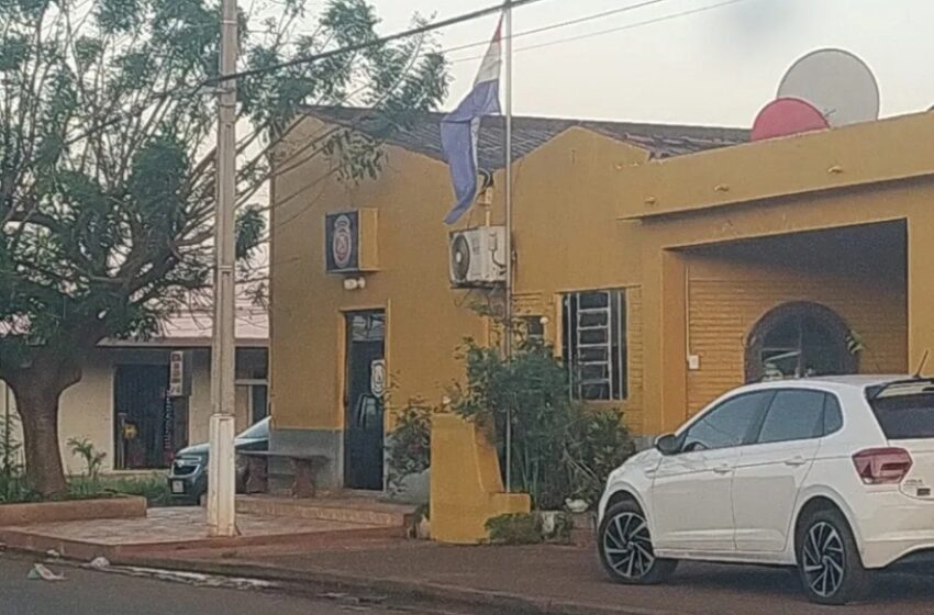  Tras haber irrumpido en una tienda de ropas y captado por cámaras de seguridad, delicuente es aprehendido