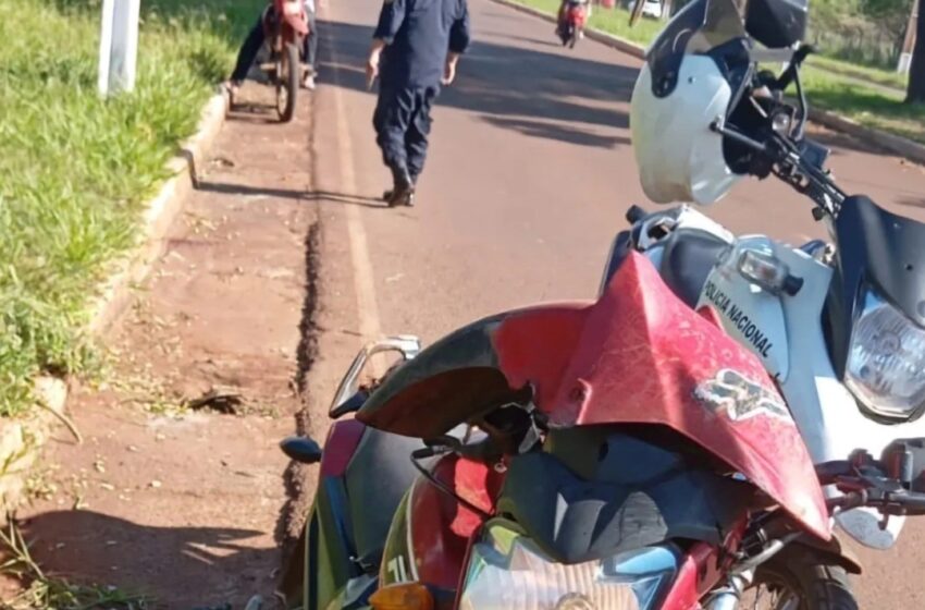  Motociclista fallece tras caer al pavimiento