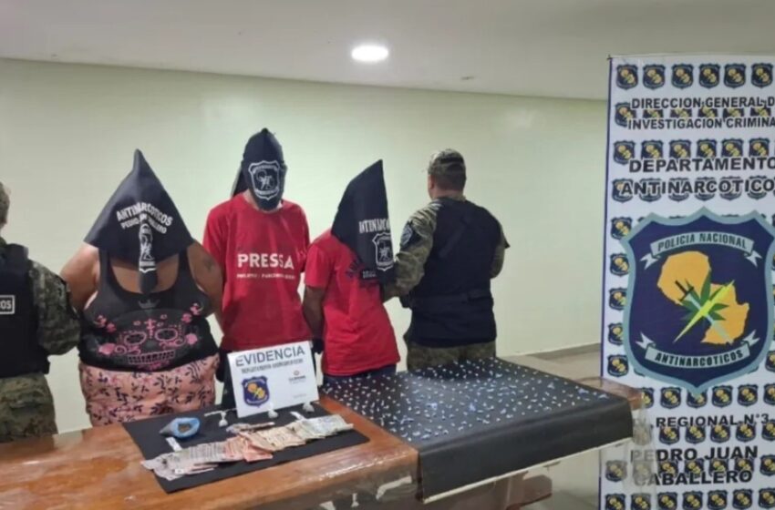  Tres personas fueron detenidas en boca de fumo