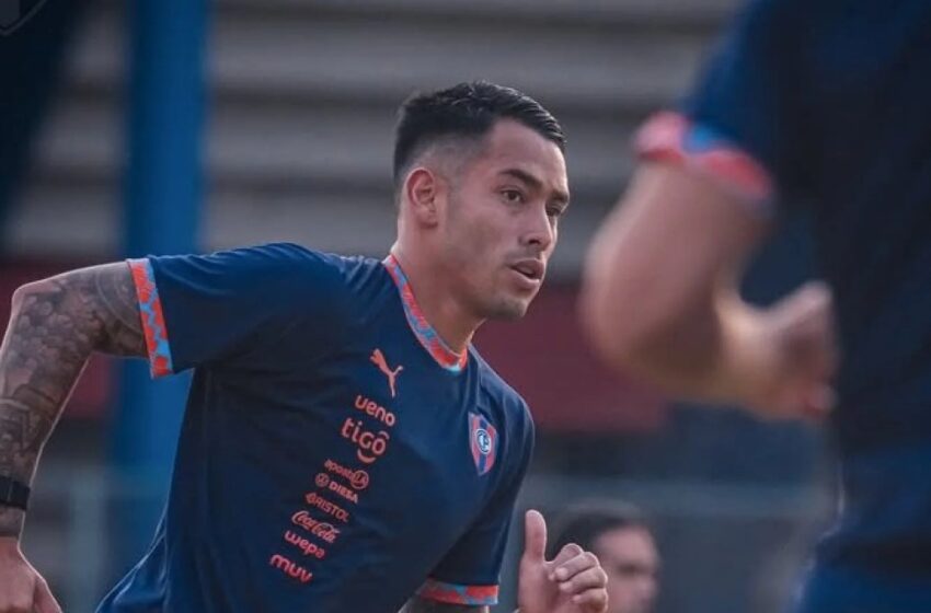  Sergio Araújo podría dejar el campamento azulgrana