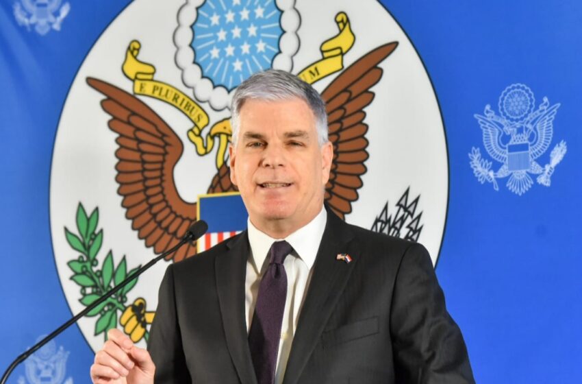  Cartismo celebra salida de embajador que informó sobre históricas sanciones