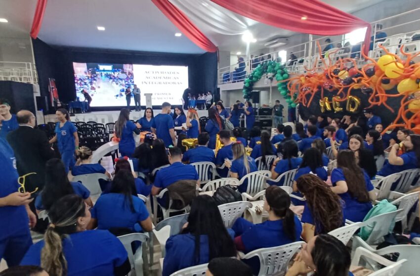  Actividades académicas integradas mueven a la universidad médica más grande de latinoamérica.