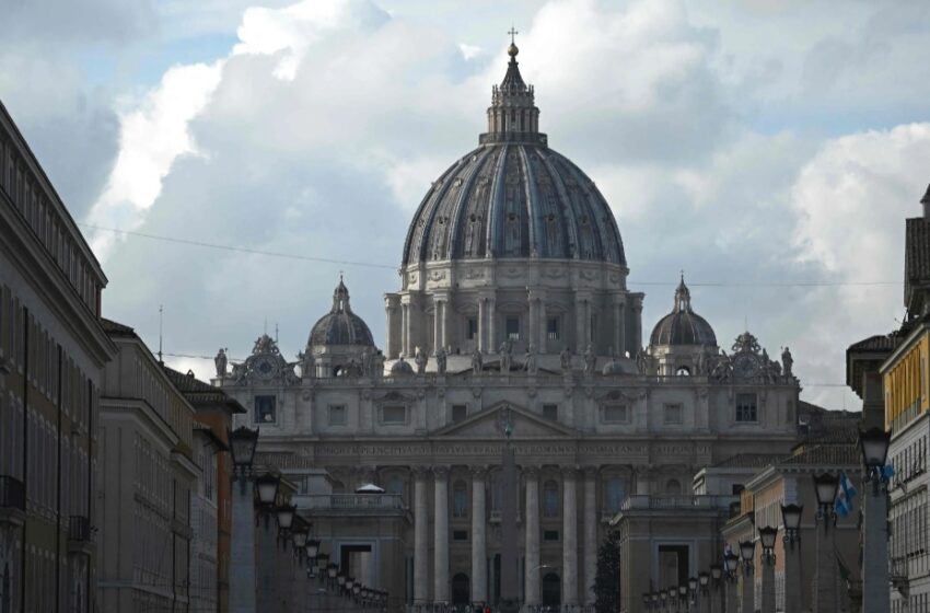  Roma prepara medidas de seguridad para acoger a miles de fieles que despedirán al papa Francisco