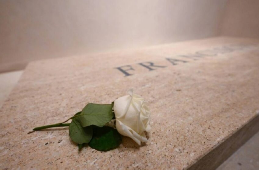  La sepultura de Francisco, otra meta de peregrinación en Roma