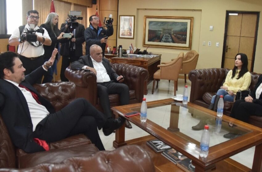  Familia de Lalo Gomes denuncia que “se quieren apoderar” de los bienes sin respetar la ley