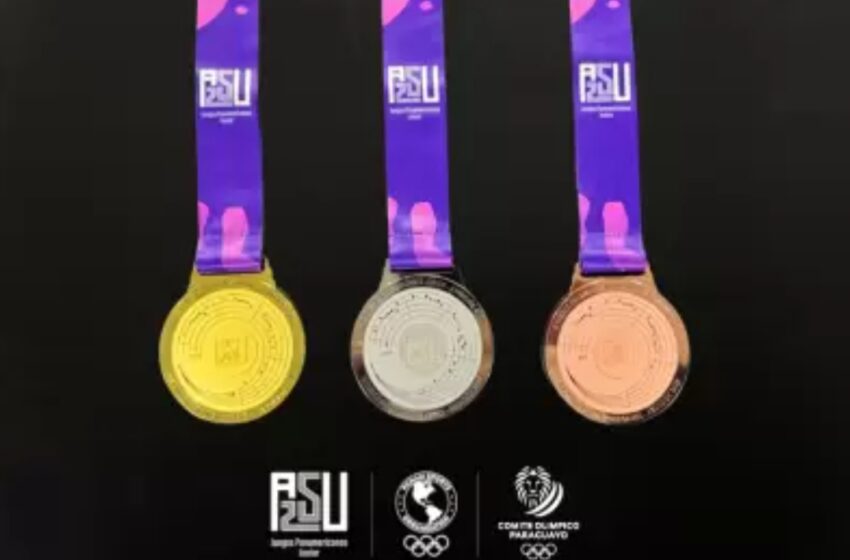  Presentan medallas para ASU 2025
