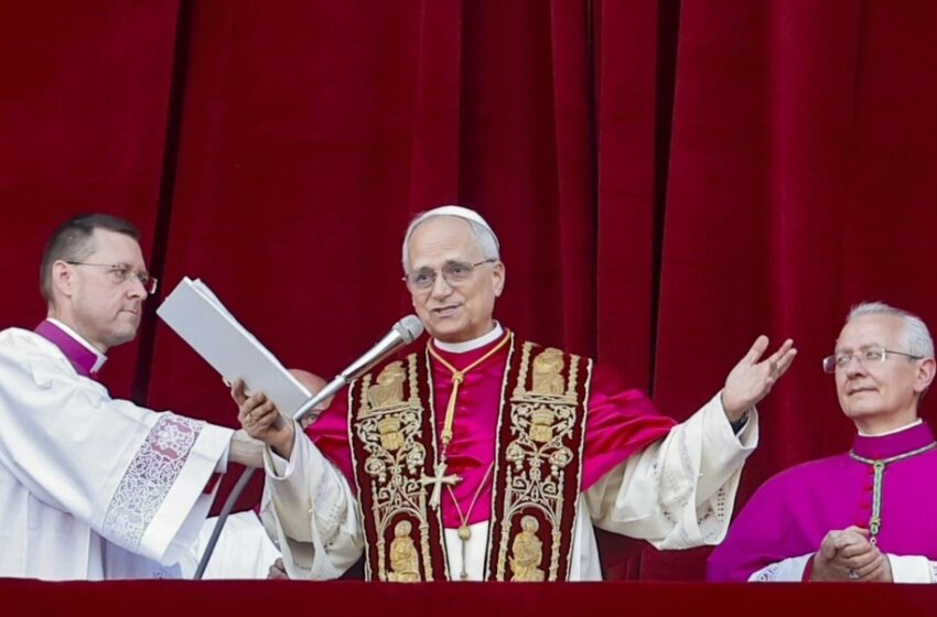  Primera escapada de León XIV a la residencia donde vivía para saludar a empleados y vecinos