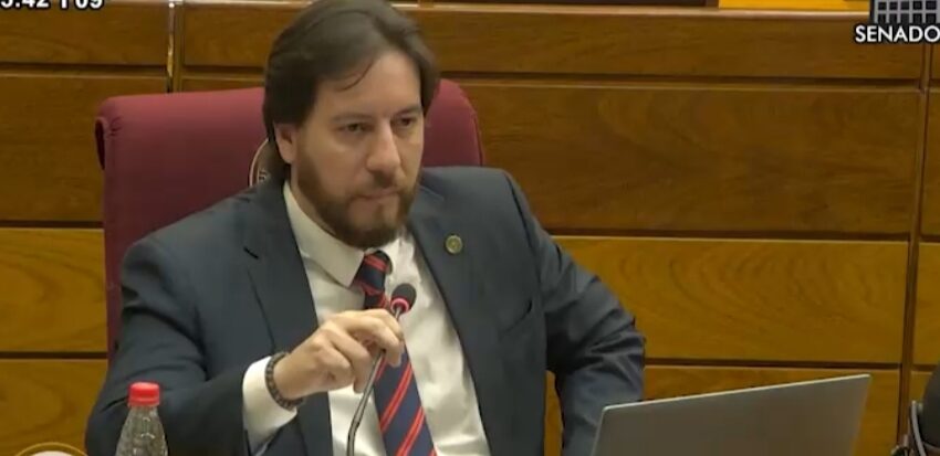  “Peña prioriza al Partido Colorado antes que al pueblo paraguayo”, advierte el senador Rubén Velázquez