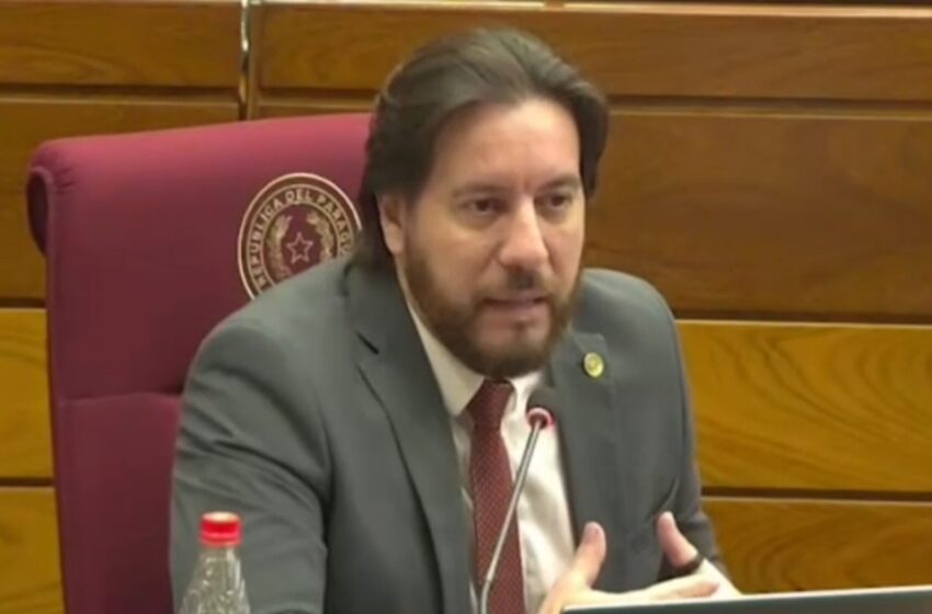  Senador Velázquez exige al Gobierno y a la Itaipú la titulación de viviendas en CDE