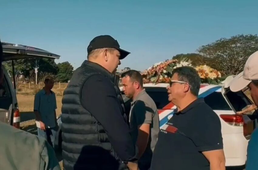  Gobernador acompañó en Zanja Pytã a familia de hermanos fallecidos en accidente