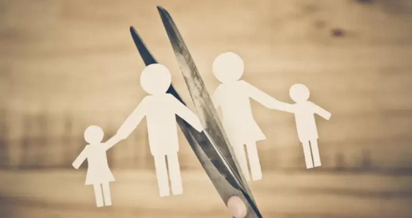  Senado estudia proyecto de ley para “Divorcio Express”