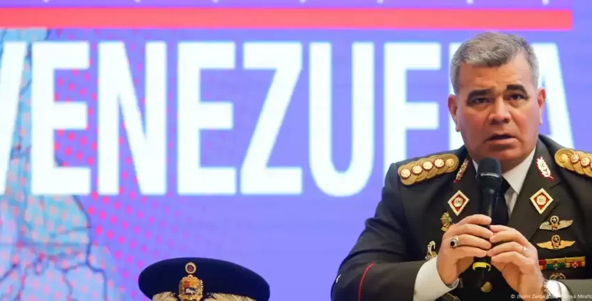  Venezuela anuncia maniobras militares en el Caribe