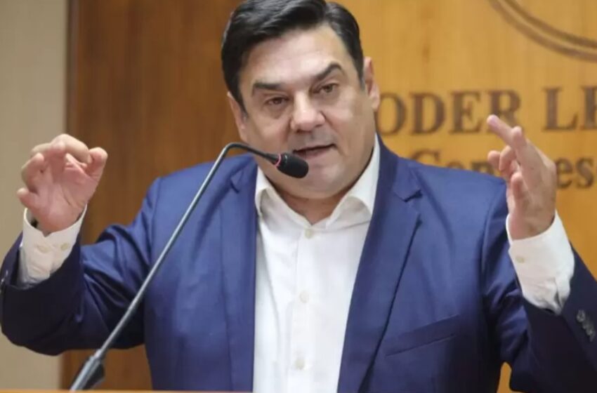  Salyn Buzarquis llama a la unidad y abre la posibilidad de ceder su candidatura presidencial en 2028