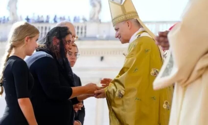  Madre del ‘santo millennial’ tras su canonización: “Cada día recibimos noticias de milagros y conversiones”