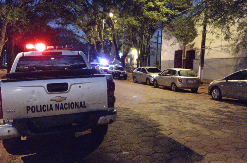  Intento de feminicidio: Mujer lucha por su vida tras ser atacada con cuchillo por su ex pareja en PJC