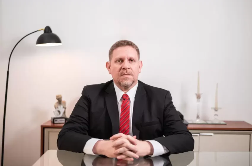  Se burlan del pueblo: Titular de Petropar vacaciona en Cancún con diputada Vega mientras cañicultores paralizan rutas