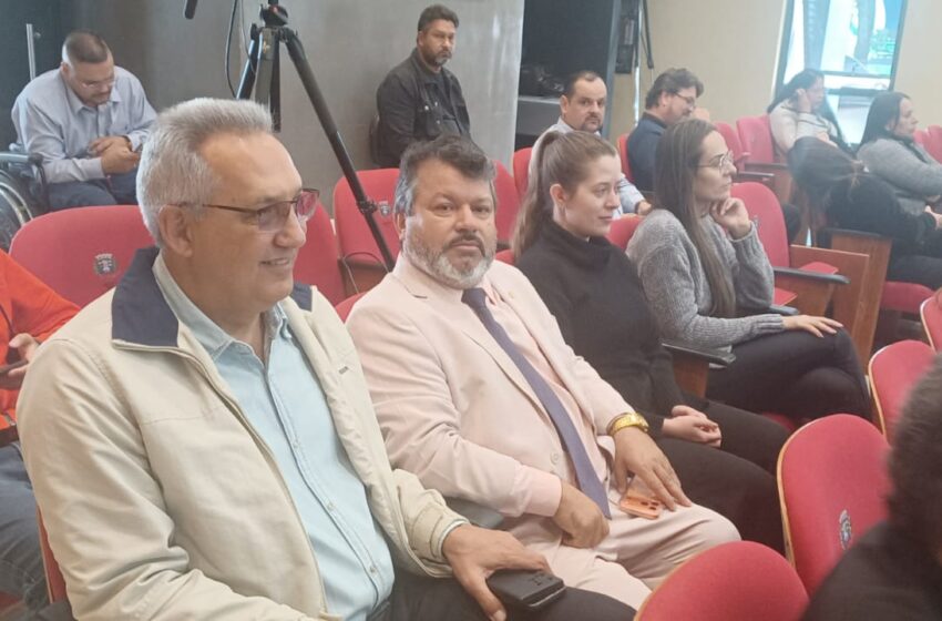  Cámara municipal de Ponta Porã reconoce la labor social de Carlos Bernardo y aprueba un voto de felicitación