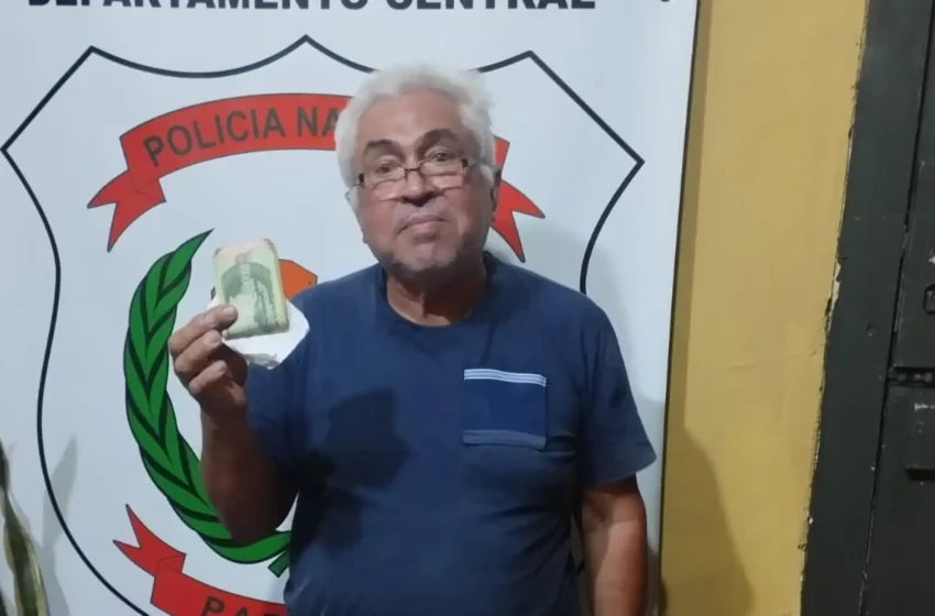  Encontró G. 1.500.000 en un cajero y entregó a la comisaría
