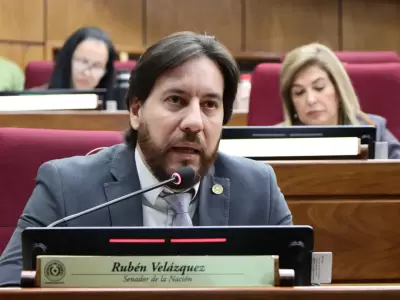  Senador Rubén Velázquez se posiciona contra la jubilación vip para legisladores