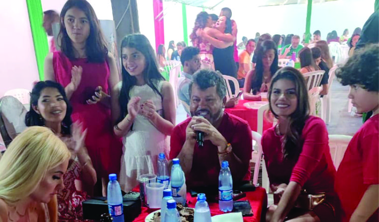  Multitudinaria fiesta navideña de universitarios se realizó en Pedro Juan Caballero