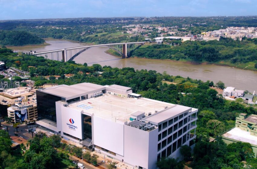  Shopping China consolida su posición como referente de compras en la frontera