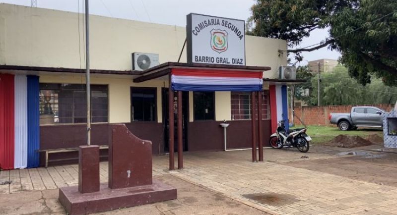  PJC: Cuatro sujetos despojan de su motocicleta a un joven en la línea internacional