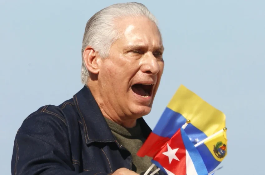  Cuba está “muy cerca de caer”, insiste Trump