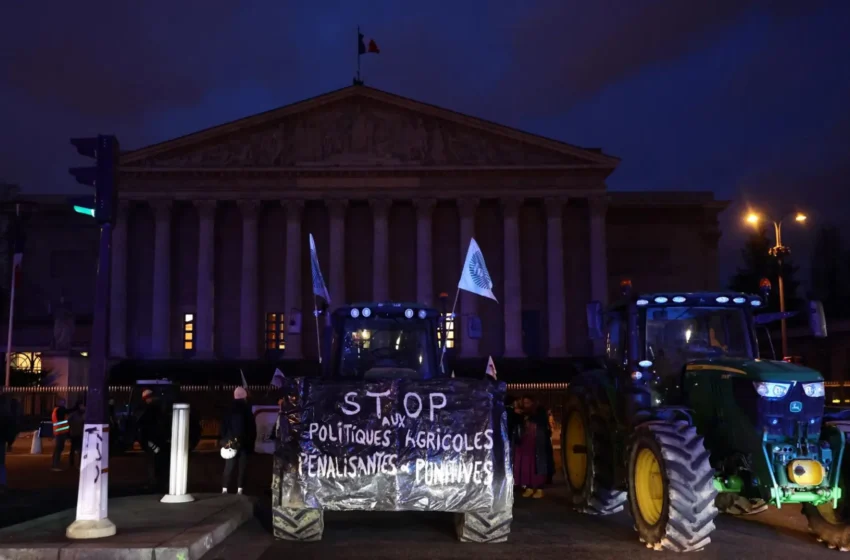  Detenidos 50 campesinos franceses por invadir un local ministerial en su lucha contra Mercosur