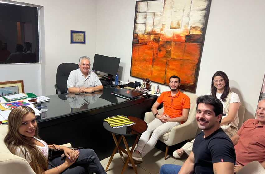  Arq. Miguel Rojas y la Concejal Lourdes Amarilla gestionan llegada de empresa logística brasileña a PJC