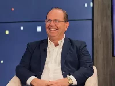  Camilo Pérez se encuentra internado por neumonía