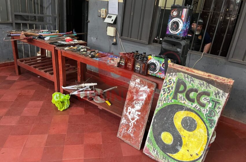  Hallan arsenal de armas blancas tras intento de fuga en Pedro Juan Caballero