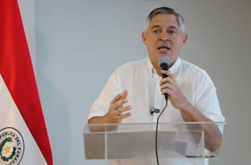  Luis Ramírez afirma que medida de maestros está “vinculada a otros intereses”