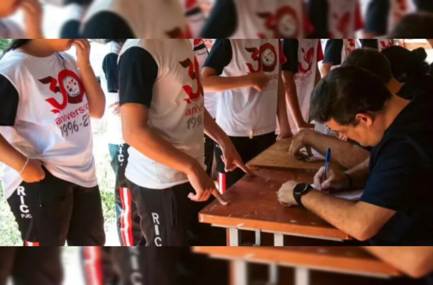  Alumnos del Colegio Ramón Indalecio Cardozo reciben atención médica de la UCP-PJC